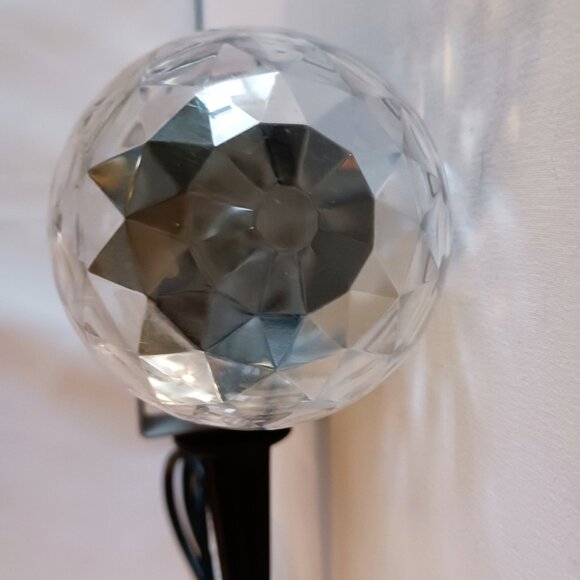 Interteck 120v Indoor/Outdoor Red/Green Projection - Picture 9 of 9